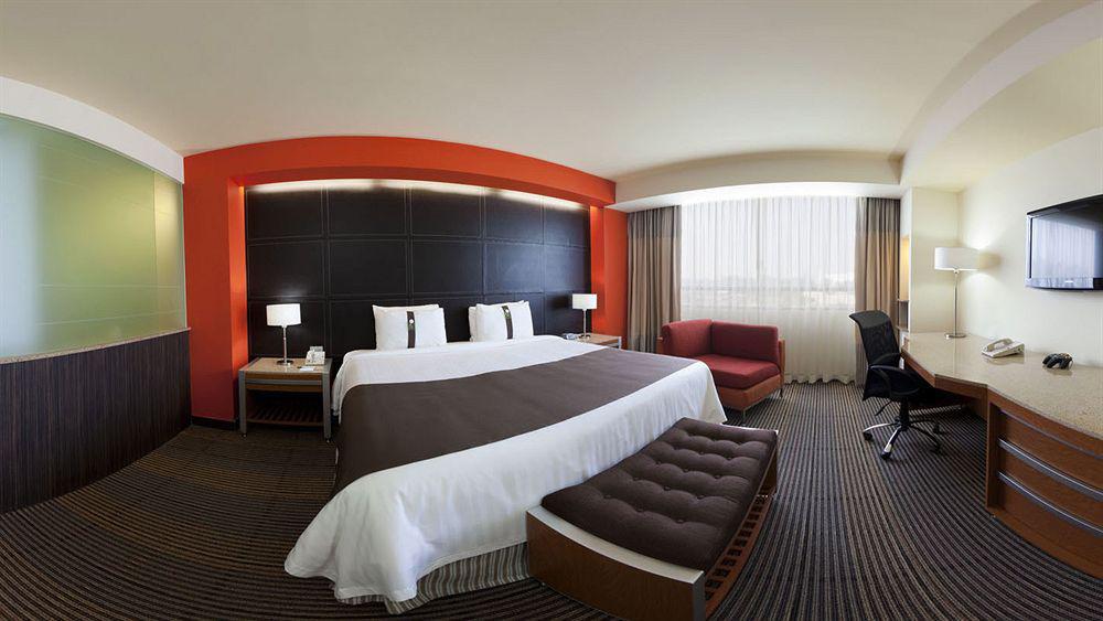 Holiday City-plaza Universidad By Ihg Hotel Mexico City