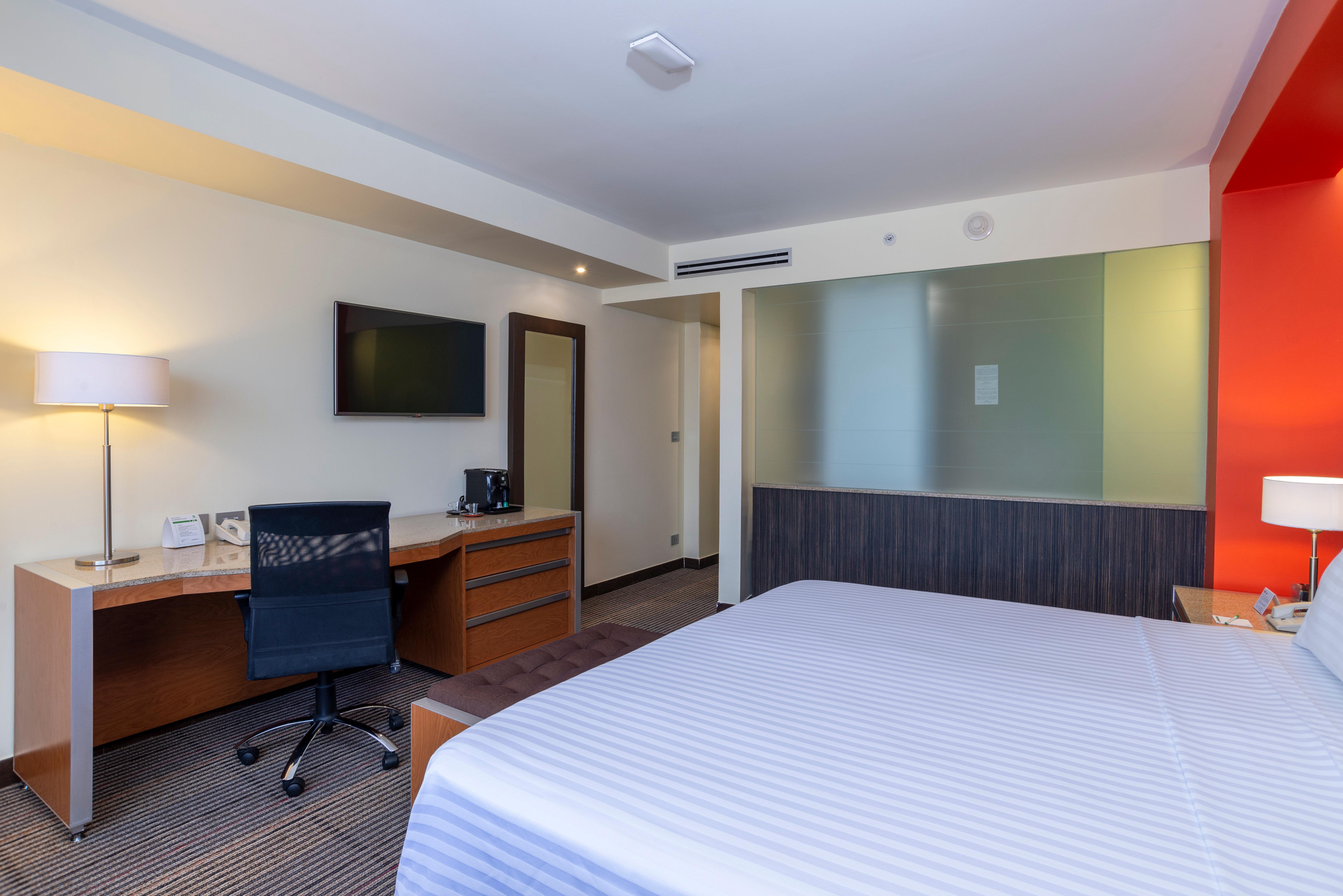 City-plaza Universidad By Ihg Hotel Mexico