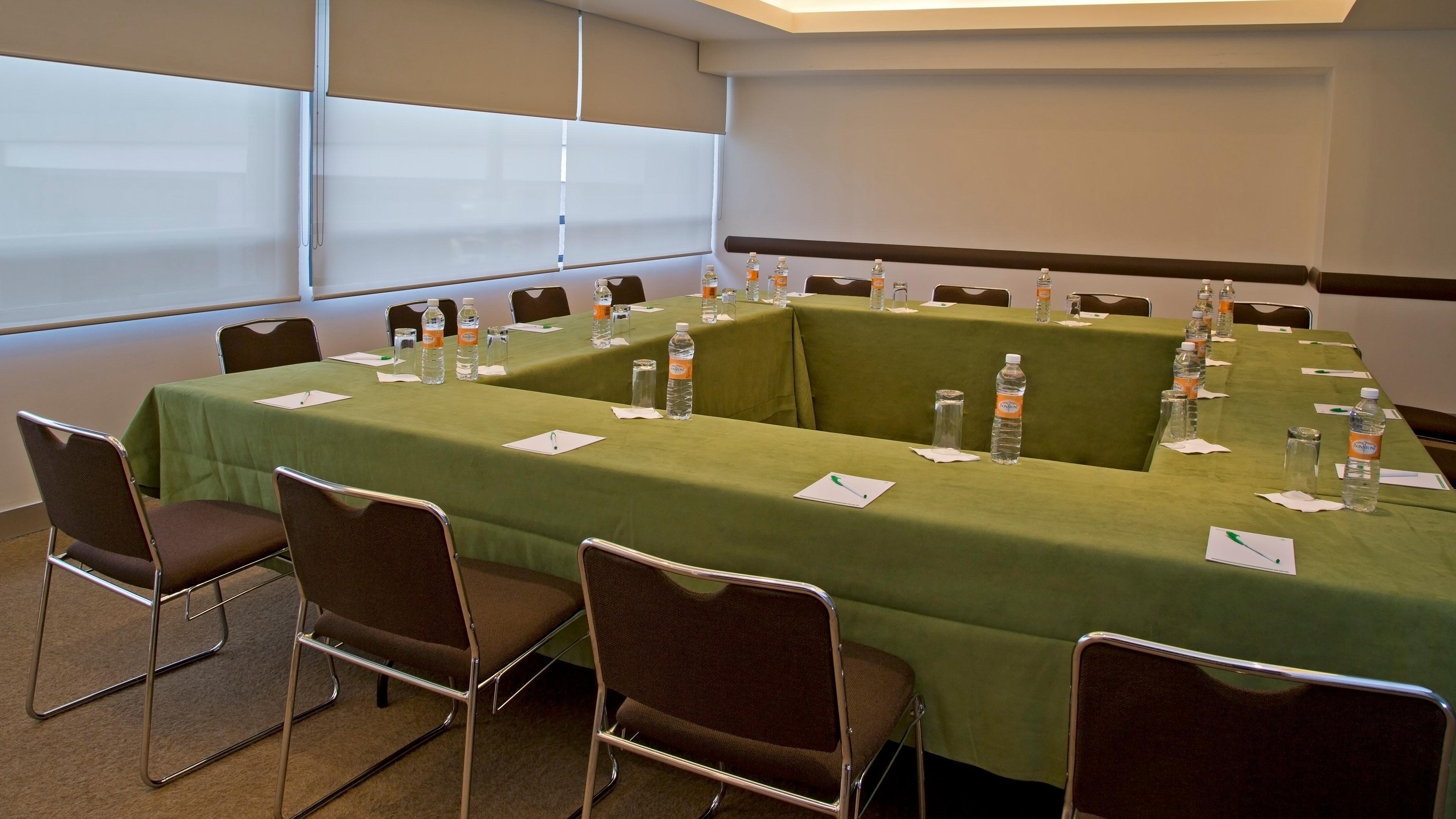 City-plaza Universidad By Ihg Mexico