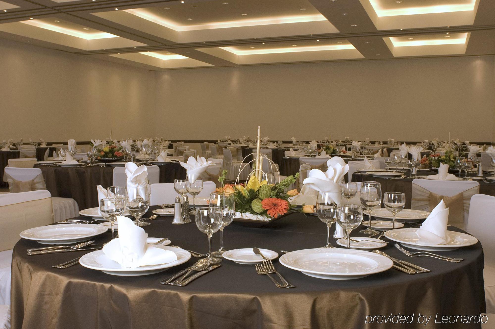 Hotel City-plaza Universidad By Ihg